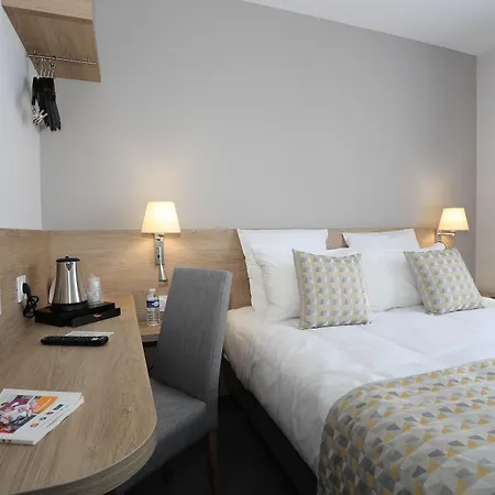 Hotel The Originals City, De La Confluence, Agen Ouest 3*