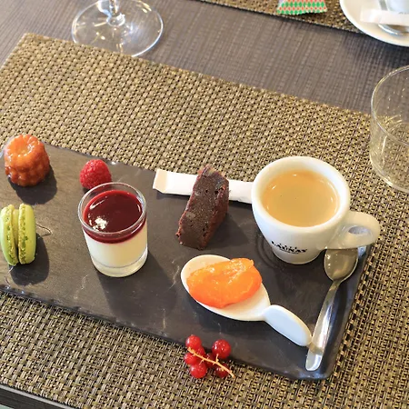 Hotel The Originals City, De La Confluence, Agen Ouest Damazan