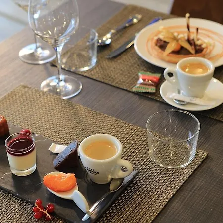 Hotel The Originals City, De La Confluence, Agen Ouest Damazan
